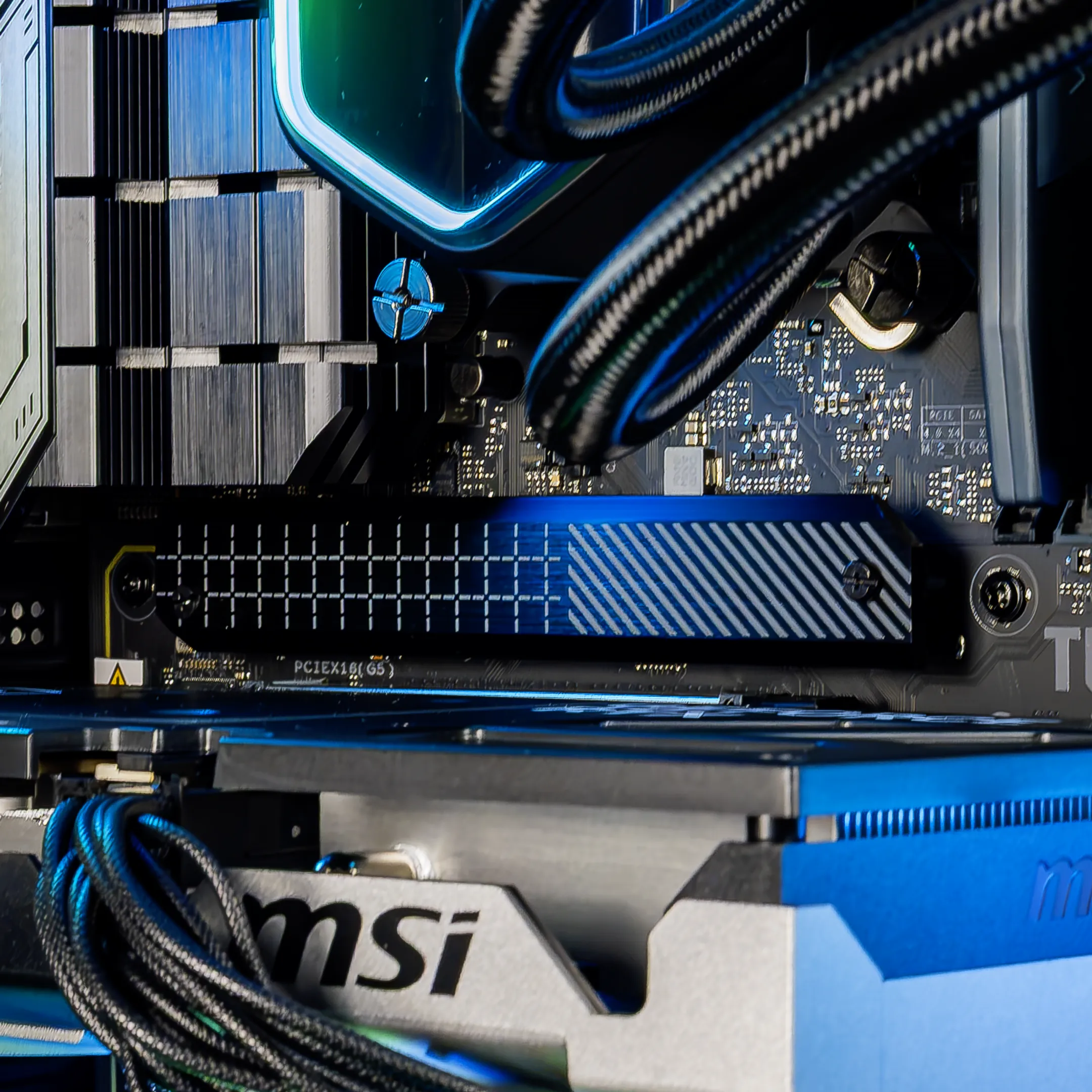 Fury PC Gaming - 32Go / 1To - Nvidia GeForce RTX 5060 Ti