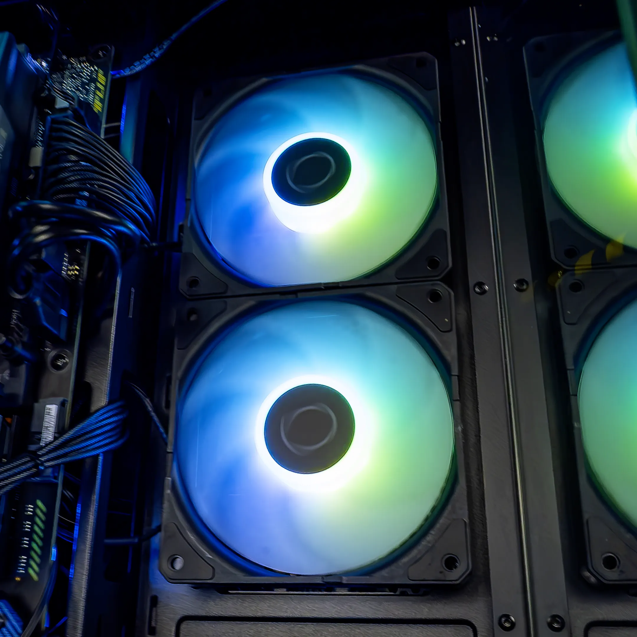 Fury PC Gaming - 32Go / 1To - Nvidia GeForce RTX 5060 Ti