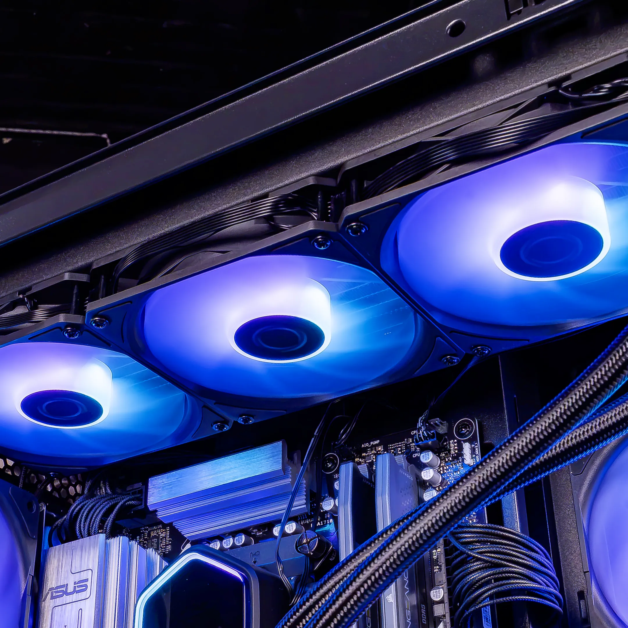 Rampage PC Gaming - 32Go / 1To - Nvidia GeForce RTX 5070
