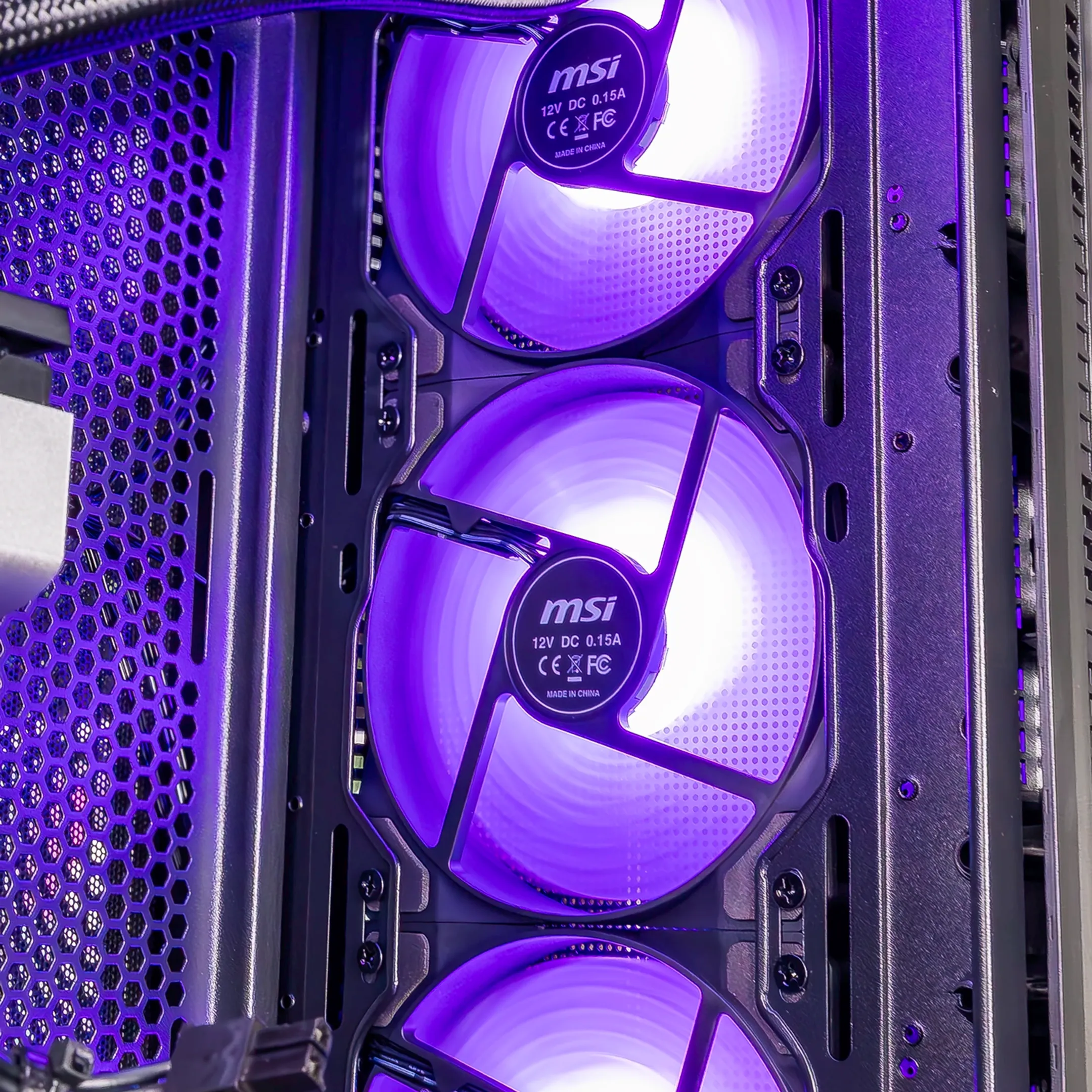Victory Powered by MSI - 16GB / 1TB - Nvidia GeForce RTX 5060